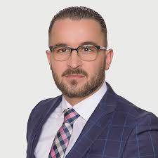 Timmy-Perparim Lloqanaj (@timmyrealestate) • Instagram photos and videos