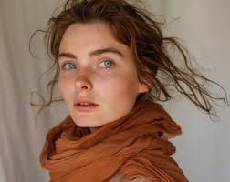 Vtg 80er Peacock Muster Großer QuadratSchal/Lässiger Schal von Designer OLGA  GRECO, Italien/Schwarz-Rot Fashion Square Wrap/Birds Print Großer Schal.