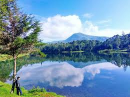 Picnic ground in jakarta, indonesia. Situ Cisanti Wisata Alam Di Bandung Yang Sayang Untuk Dilewatkan Cerita Wisata