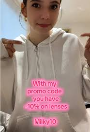 ⭐️𝓜𝓲𝓵𝓴𝔂💫 (@milky_mon2)