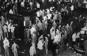 Normal income people are investing money that rich people play. Stock Market Crash Of 1929 Black Tuesday Cause Effects History