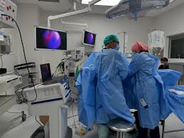 Urología de vanguardia, experiencia y una larga trayectoria me respalda .  Te espero en consulta. A sus órdenes. Dr. Néstor Ceballos C. Cirujano  Urólogo Certificado 👉 http://bit.ly/411zERc 📍Hospital Ángeles Tampico  piso 10