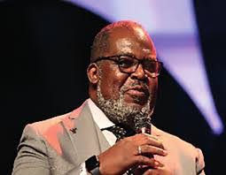 Enoch Benjamin's Instagram, Twitter & Facebook