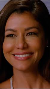 Emprendedora y Artista: Marisela Brightbill, Una Trayectoria Internacional