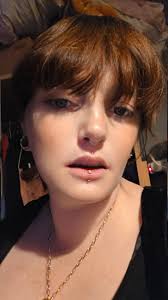 Hey Lisa is it possible you could pm me just looking for some advise from a  piercer thank you.