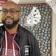 'Walking miracle': CT man gets new heart, home for Christmas