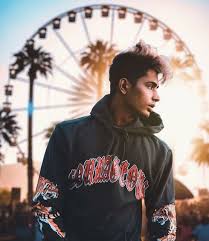 Hii guys welcome to another amazing post today we were doing picsart picsart coolest badboi editing, like danish zehan , picsart double effect photo editing lots of people already. Danish Zehen Hairstyle Photos Danish Zehen 4k Wallpaper Download Photography Poses For Men Photoshoot Pose Boy Photo Poses For Boy