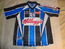 Here you can easy to compare statistics for both. Queretaro Home Football Shirt 2002 2003 Sponsored By Kelloggs