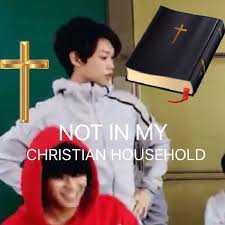 Stray Kids Texts In 2020 Funny Kpop Memes Kid Memes Kpop Memes