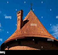 Tower roof of the Trakai Castle near Vilnius Stock Photo - Alamy
