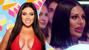 Love Island: Anna Vakili's lookalike sister Mandi causes stir during  Aftersun appearance