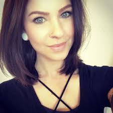 Mara Rogers's Instagram, Twitter & Facebook