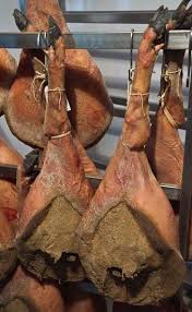 Cinta Senese Pigs In Chianti Chianti Prosciutto Wine Recipes