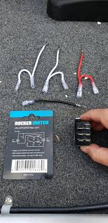 I was adding an extra 4 pin connector behind the back bumper, so i could plug in my aftermarket led blinker/stop/tail light strip, and not have to unplug it when i plug this is what you'll need to know if you ever want to tap into the wires that feed the 7 pin connector. How To Wire A Dpdt Rocker Switch For Reversing Polarity 5 Steps Instructables