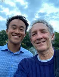 Here's a shoutout from the West Coast to World Champ Bob Litwin from the  2001 Ntl Grass Courts. I won my first Gold Ball.