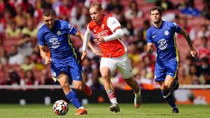 Chelsea capitalise on dia lapses as mason mount pick out james wey blast in di second goal for di blues. Kckejlmln Ml8m