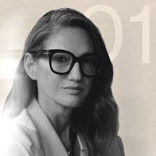 Michelle Khouri's Instagram, Twitter & Facebook