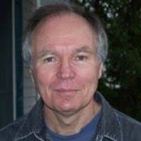 Leslie Hendrickson's Instagram, Twitter & Facebook