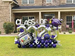 They also work great as informational signs, yard sale signs, announcements, and for directing attendees to weddings and other events. Sumter Yard Decor Business Lp Yard Greeting Card Signs Takes Off The Sumter Item