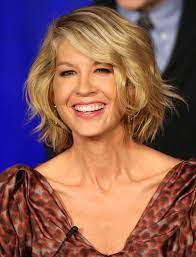 Short curly hairstyles that will give your spirals new life. Short Haircuts For Wavy Hair 2014 Popular Haircuts Short Wavy Hair Short Wavy Haircuts Wavy Haircuts