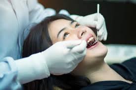 Teeth are numbered from the viewpoint of the dental practitioner looking into the open mouth, clockwise starting from the distalmost right maxillary teeth. Jangka Waktu Scaling Gigi Seharusnya Berapa Lama