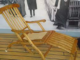 Titanic deck chair artifact card. Titanic Deck Chair Replica Don T Want To Sit On A Piece Flickr