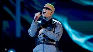 El otro es un chico tímido que silenciosamente sabía que algún día llenaría el madison square garden, casi a. Bad Bunny Cada Minuto Sus Canciones Se Reproducen 17 000 Veces El Financiero