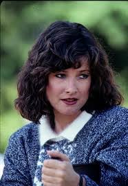 Elyssa Davalos's Instagram, Twitter & Facebook