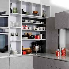 Tote Ecke In Kuche Nutzen Diese Moglichkeiten Gibt Es In 2020 Kuche Kuchen Dunstabzugshauben Haus Deko