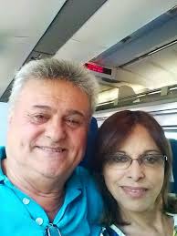 Viva Huaquillas.. Franklin Barrera. HUA CÁMARA DE COMERCIO H uaquillas  Saluda a Huaquillas al celebrar con júbilo sus 45 años de cantonización.  raukliu Barrera PRESIDENTE 限行 သ်ုသ