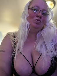 Busty_X | Escort in Tulsa, Oklahoma, United States | Escort-Ads.com