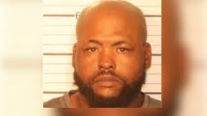 Man indicted in shooting death of live-in girlfriend