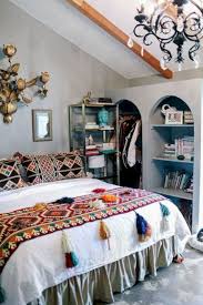 Trying to decorate a boho style room on a budget needn't break your bank. 62 Inspirational Diy Boho Chic Decor Ideas On A Budget 26 Inspiredetail Com
