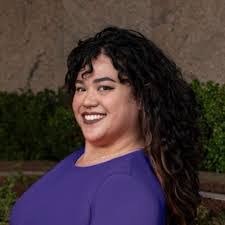 Letitia Mueller's Instagram, Twitter & Facebook