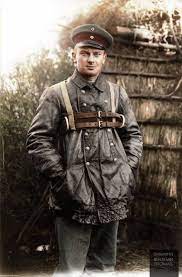 Colorized Version Of A Ww1 German Zeppelin Crewman Poses In His Leather Flying Suit And Parachute Harness A Total Of World War One Military History World War