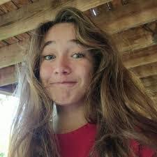 Lisa Caito's Instagram, Twitter & Facebook