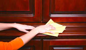 ♦ leke kurumuşsa, sabunlu suyla yıkayın ve birkaç saat bu. Ahsap Mobilyalardaki Parmak Izi Nasil Cikar Pratik Bilgiler Haberleri