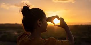 Maka dari itu, menentukan tujuan dalam hidup adalah salah satu hal yang penting. 50 Kata Kata Bahagia Membuat Hidup Lebih Bersyukur Dan Penuh Semangat Merdeka Com