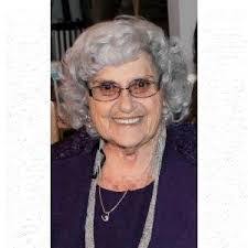 Mary Freshour's Instagram, Twitter & Facebook