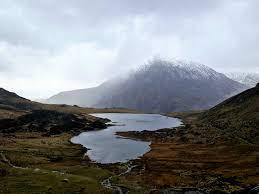 Landscapes of the cambrian mountains of wales (credit: The Misty Mountains Cold Snowdonia Wales Uk Oc 3264 X 2448 Earthporn