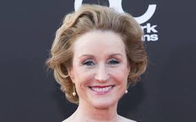 Kathryn kranhold's wife lisa banes died at the age of 65. Gone Girl Star Lisa Banes Hospitalized In Critical Condition After Hit And Run Entertainment News Castanet Net
