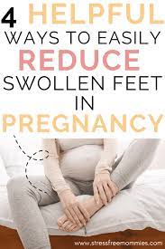 4 Helpful Ways To Reduce Swollen Feet During Pregnancy