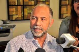 Fulcar descuida Ministerio Educación para armar su proyecto presidencial,  asegura Eduardo Hidalgo El presidente electo de la Asociación Dominicana de  Profesores (ADP), Eduardo Hidalgo, aseguró que el ministro de Educación,  Roberto Fulcar,