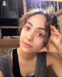 إيمي روسوم الممثلة الأمريكية