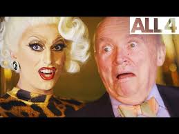 77-Year-Old Goes Drinking With Drag Queens