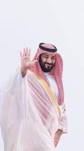 ويظهر ملامح الود والتألف بين السيسي وبن سلمان حيث خلت من المظاهر الرسمية. Saudiarabia Saudi Arabia Saudi Arabia Flag Wallpaper Photography Inspiration Portrait King Salman Saudi Arabia Saudi Men
