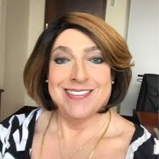 Danielle Healey (@DaniellejHealey)