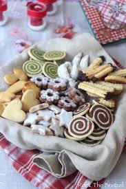 Bredeles 2015 Partie 3 Sables Bicolores Au Cacao Spritzbredele Coco Chocolat Langues De Chat Pralinees Rock The Bretzel Recette Recette Bredele Langue De Chat Gateaux Et Desserts