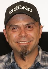 Cast completo The Compass is Carried by the Dead Man (2010)