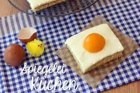 Viel spaß.nochmal weitere 10 minuten backen und den kuchen rausnehmen. Susser Spiegelei Kuchen Zu Ostern Fashion Kitchen